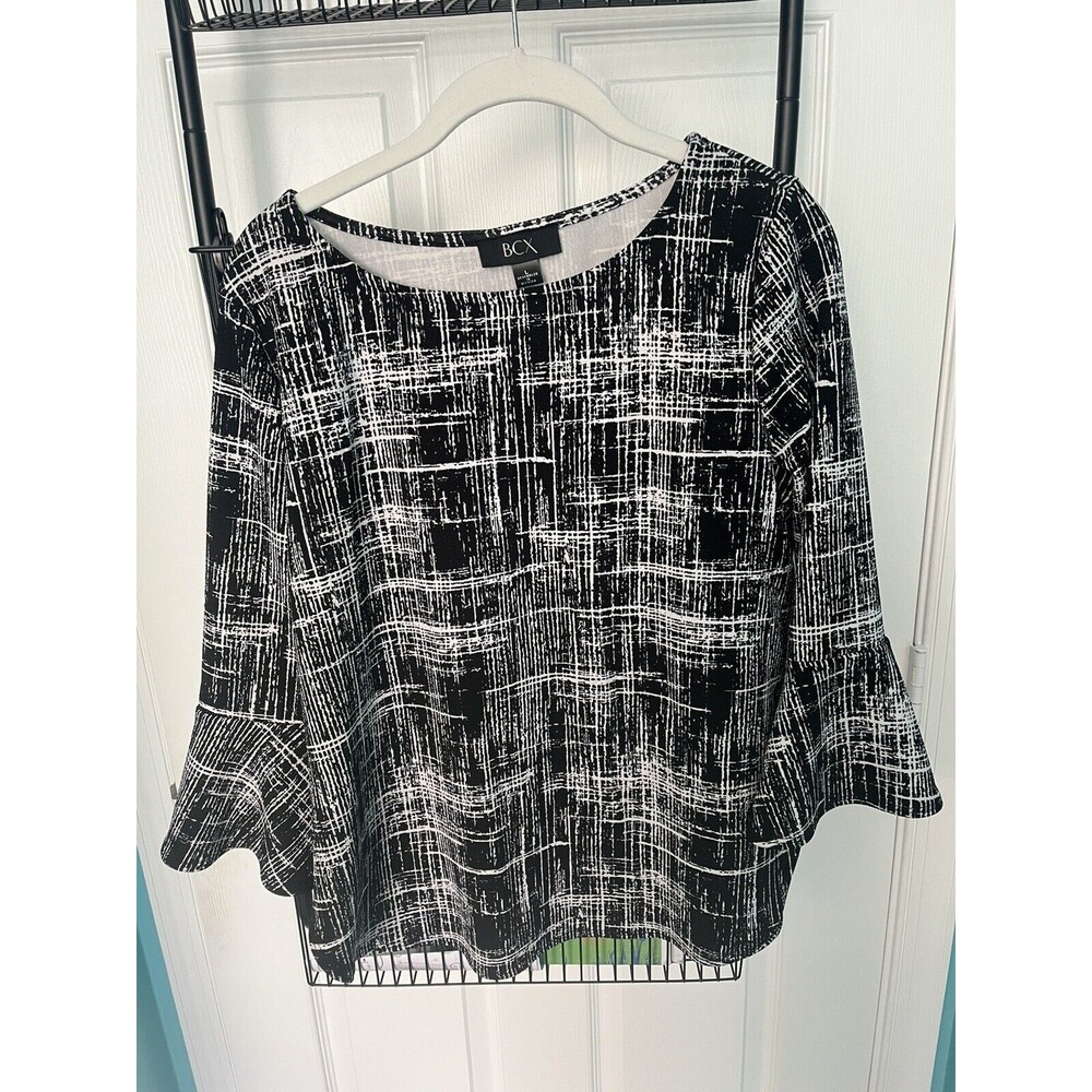 BCX Womens Flutter Sleeve Blouse Black/White Pattern Size L Lightly Worn
